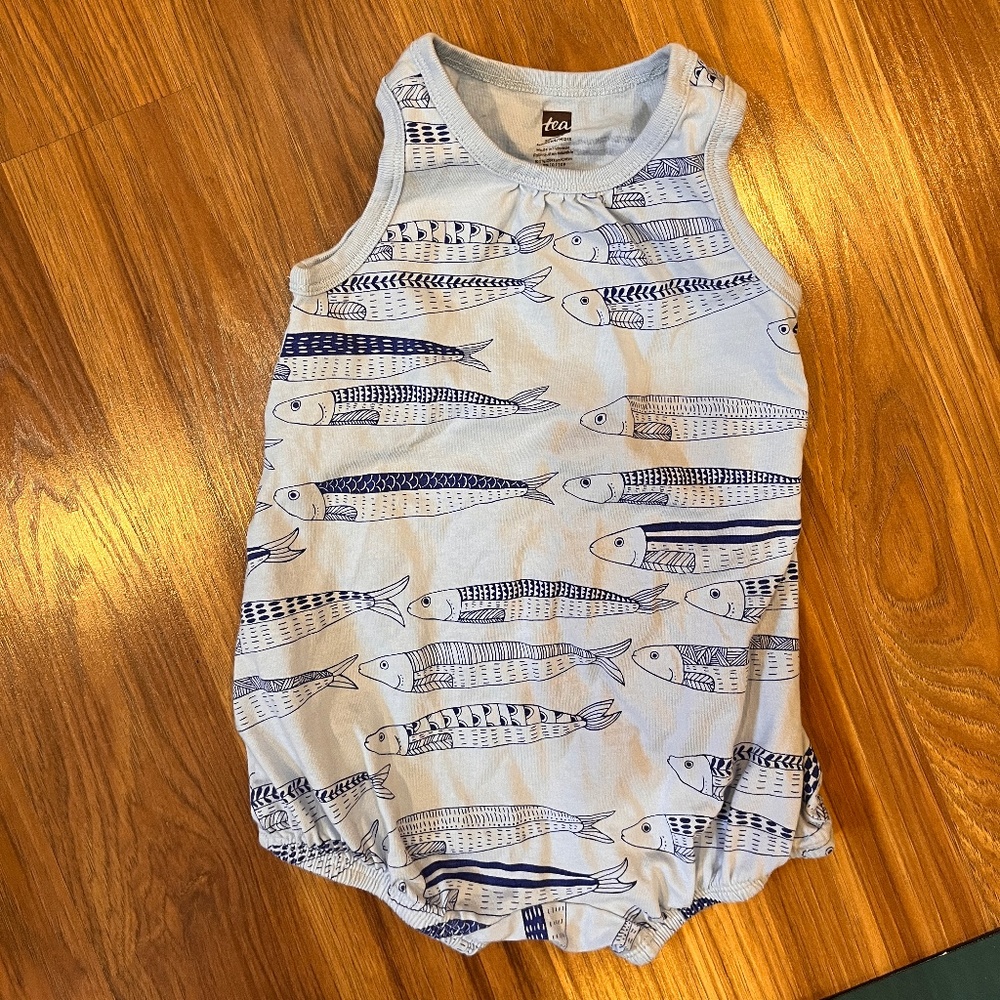 Like new- girls Tea romper - fish